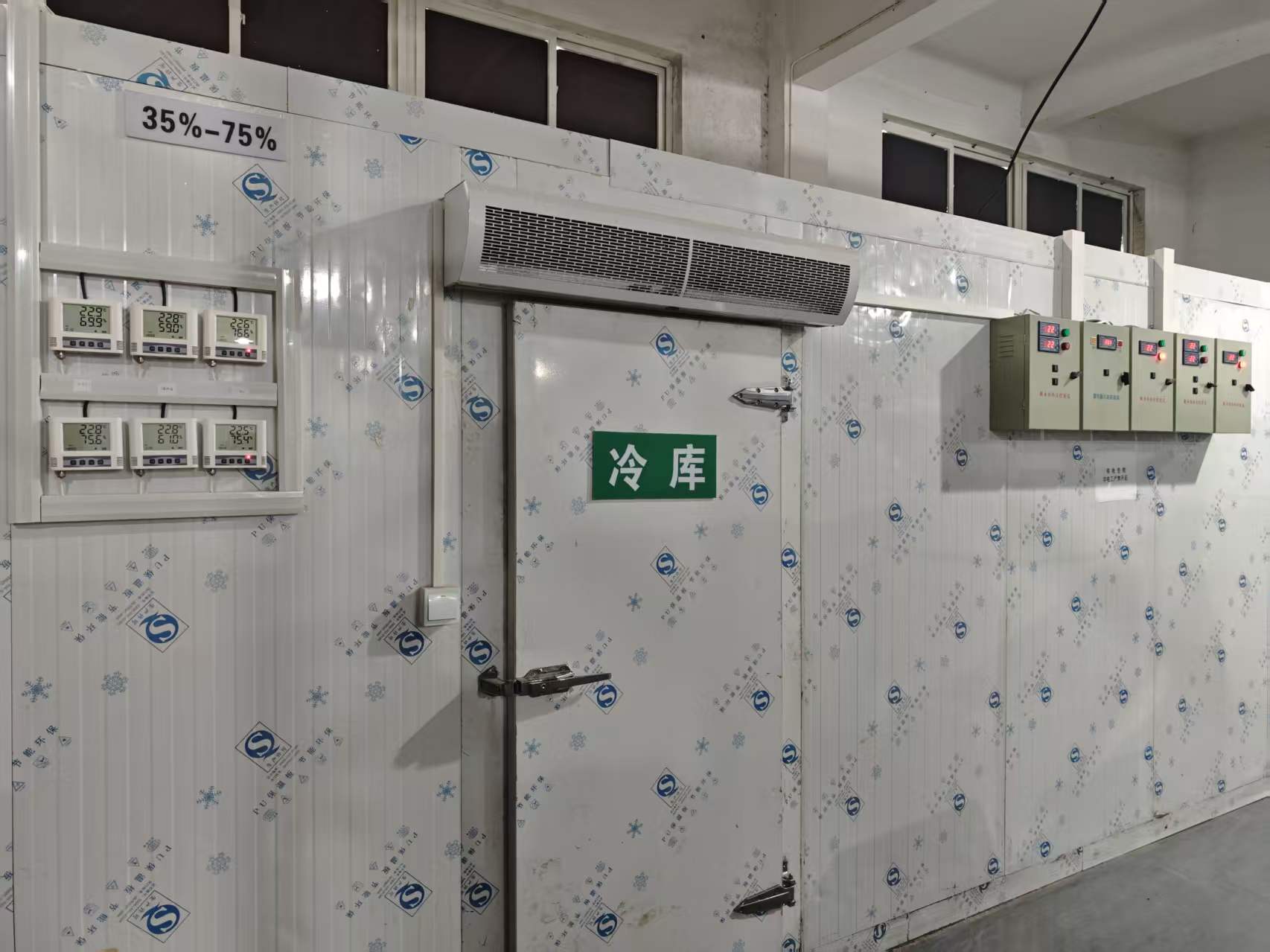 企业仓储与配送实拍